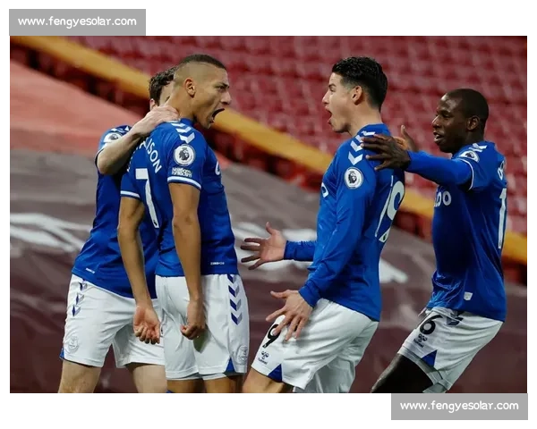 蓝月亮主场迎战太妃糖 曼城与埃弗顿英超争四关键对决一役看点十足