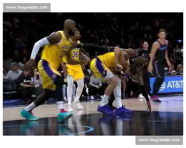 湖人对阵热火G3中文全场回放詹眉合力激战决胜时刻精彩攻防全纪录