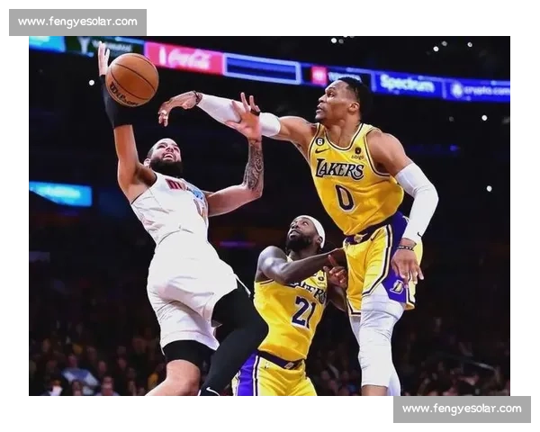 热火湖人鏖战终场112比108比分定胜负全场回顾关键时刻定乾坤